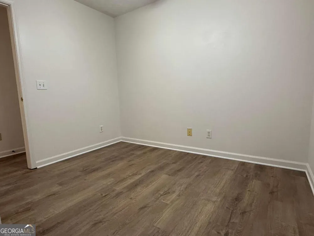 160 Second ST Winder, GA 30680