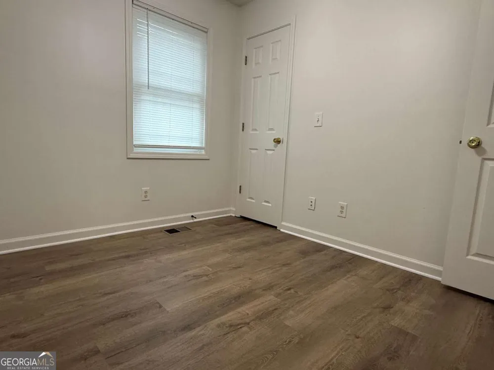 160 Second ST Winder, GA 30680