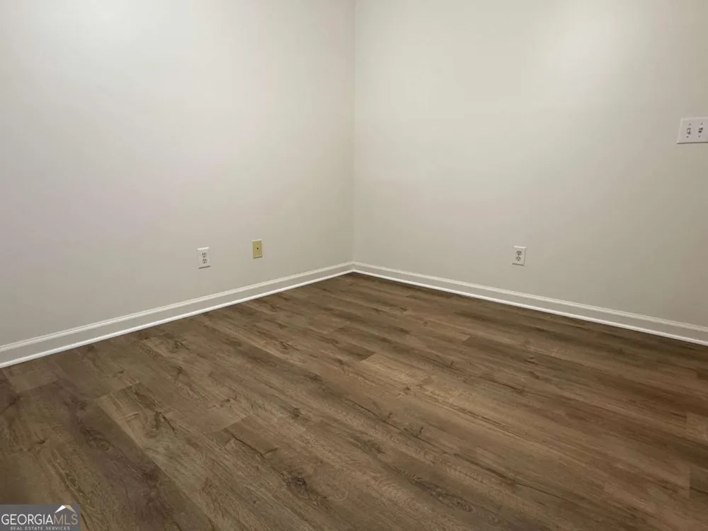 160 Second ST Winder, GA 30680