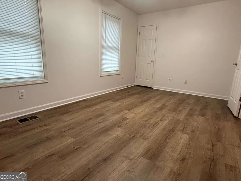 160 Second ST Winder, GA 30680