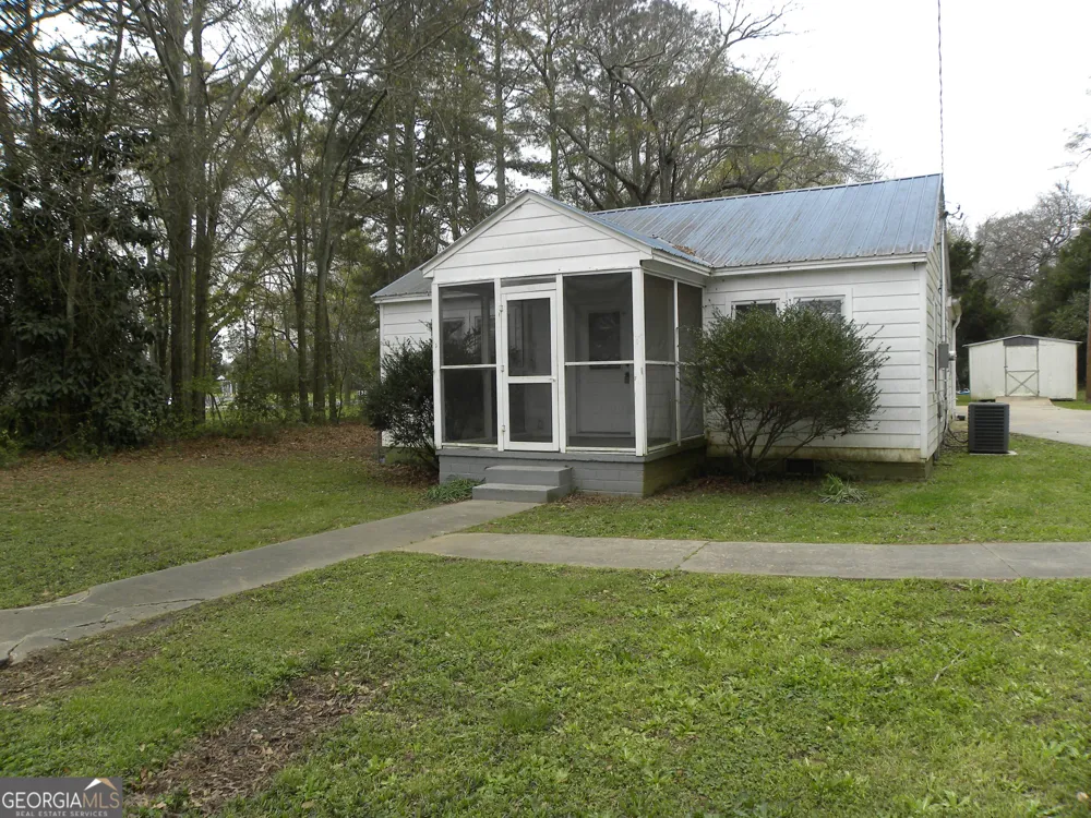 113 Maple ST Hartwell, GA 30643