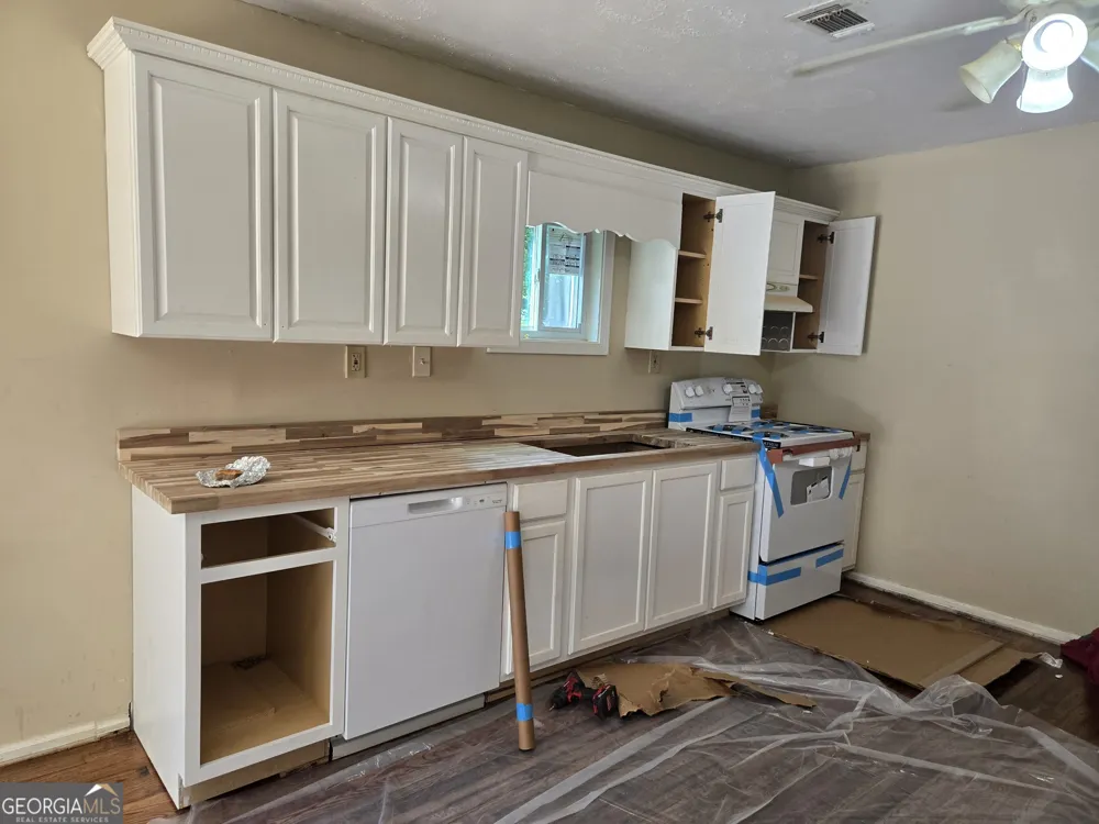 113 Maple ST Hartwell, GA 30643