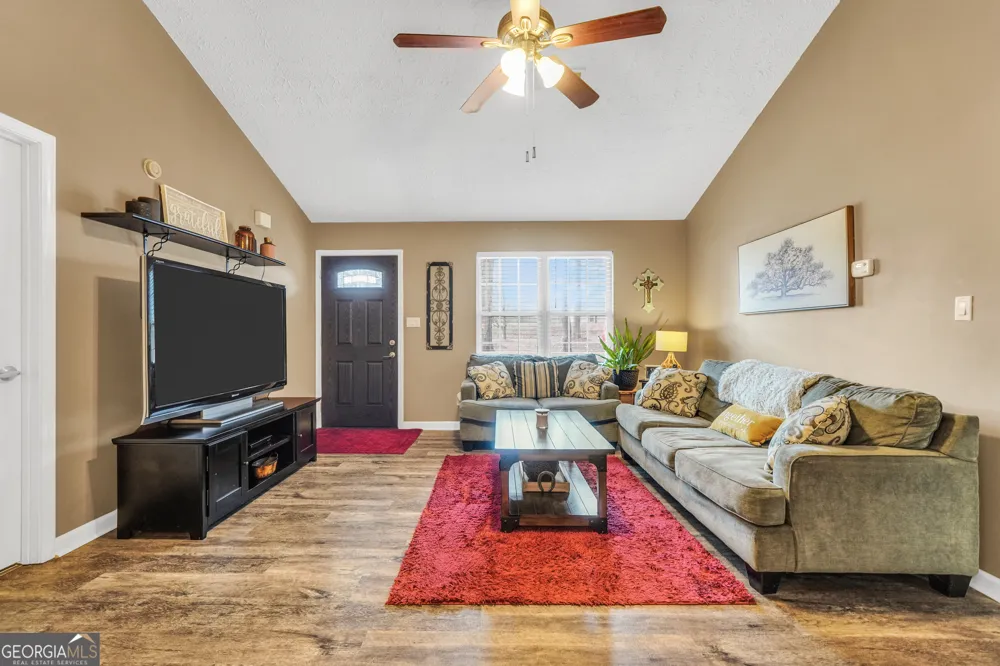 145 Old Highway 85 Senoia, GA 30276