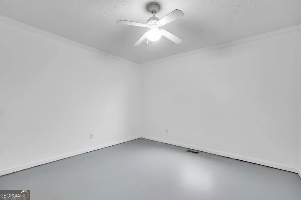 145 Old Highway 85 Senoia, GA 30276
