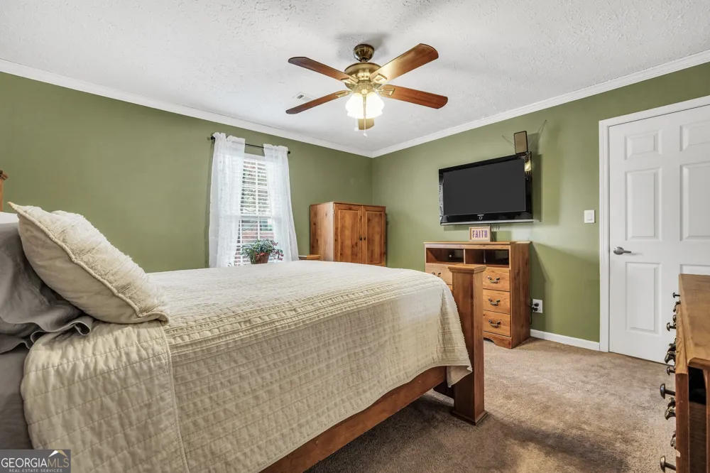145 Old Highway 85 Senoia, GA 30276