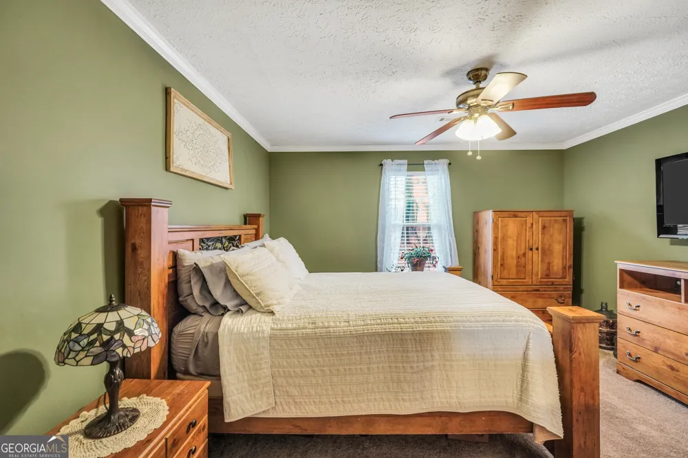 145 Old Highway 85 Senoia, GA 30276