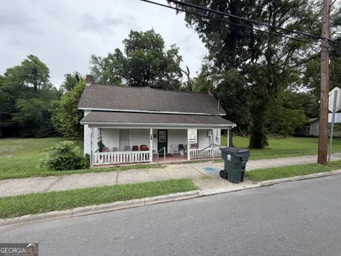 300 E Elm ST