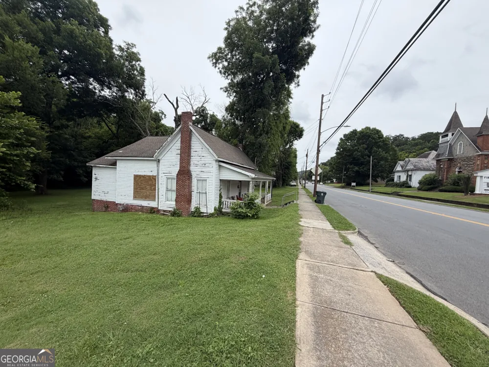 300 E Elm ST Rockmart, GA 30153
