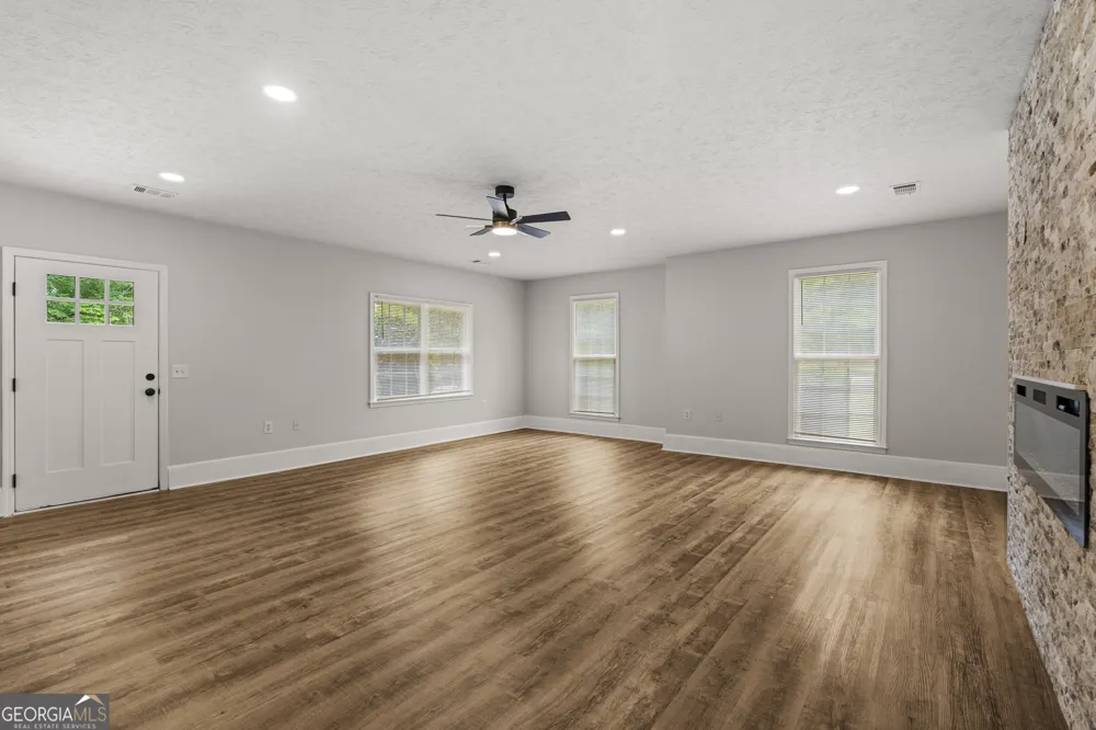 11 WALNUT CT Fortson, GA 31808