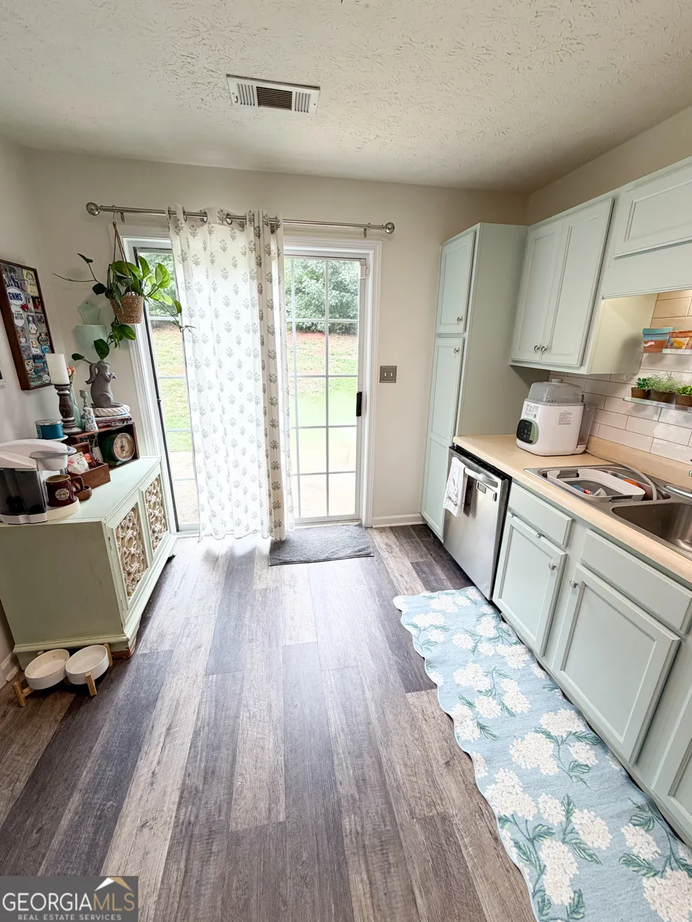 300 Edgemont DR LaGrange, GA 30240