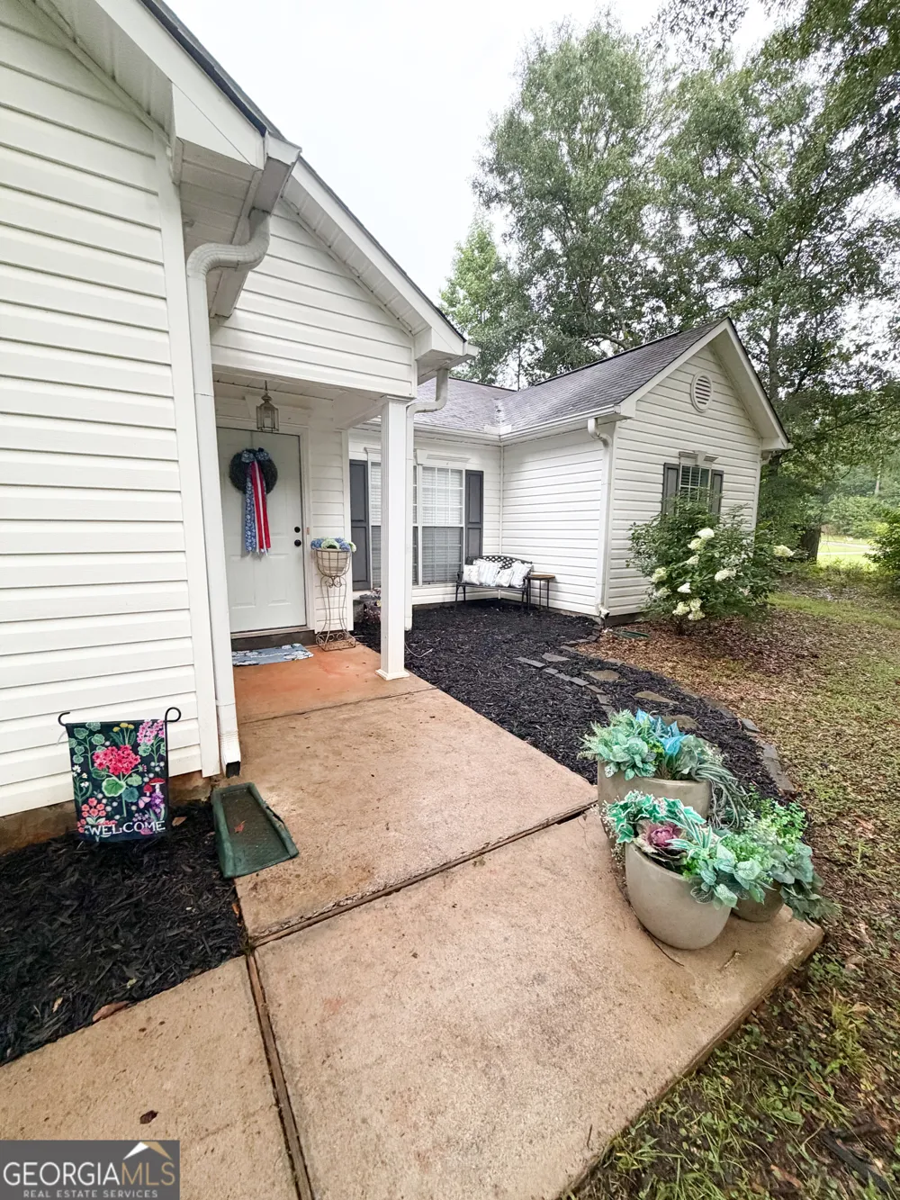 300 Edgemont DR LaGrange, GA 30240