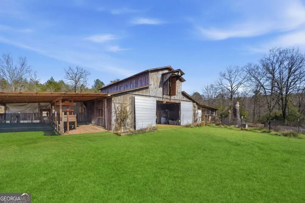 214 Horseshoe CIR Rockmart, GA 30153