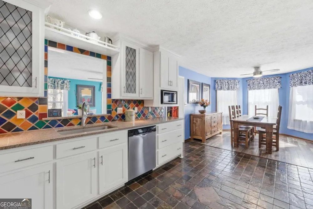 214 Horseshoe CIR Rockmart, GA 30153