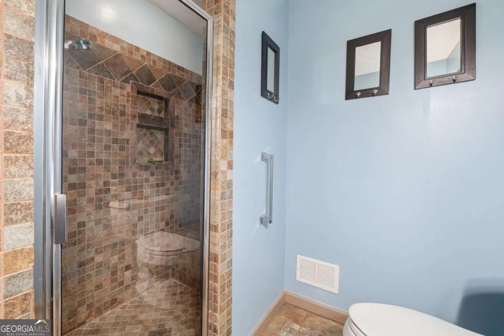 214 Horseshoe CIR Rockmart, GA 30153
