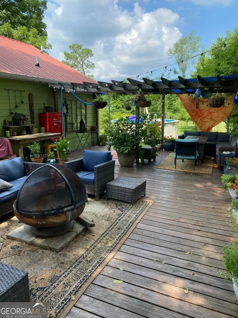 214 Horseshoe CIR Rockmart, GA 30153