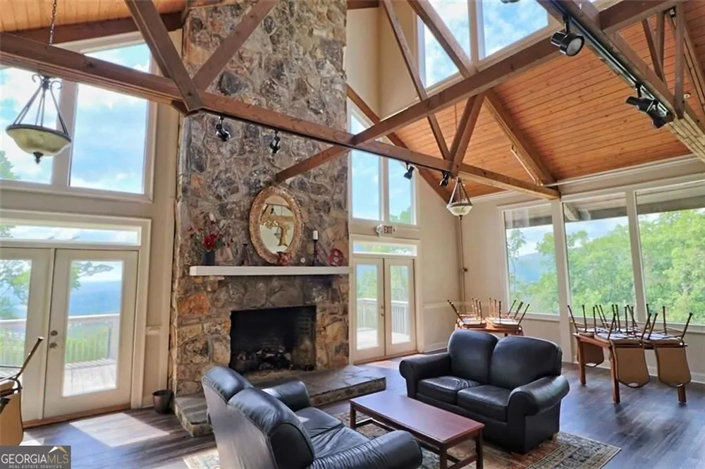 25 Valley View VIS Jasper, GA 30143