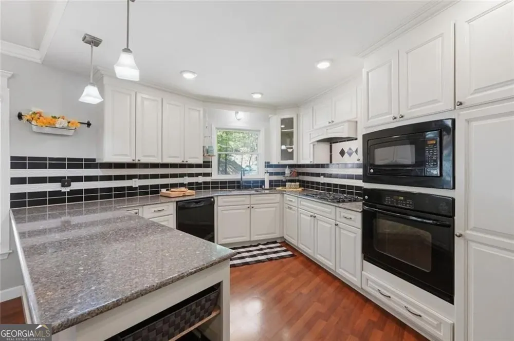 25 Valley View VIS Jasper, GA 30143