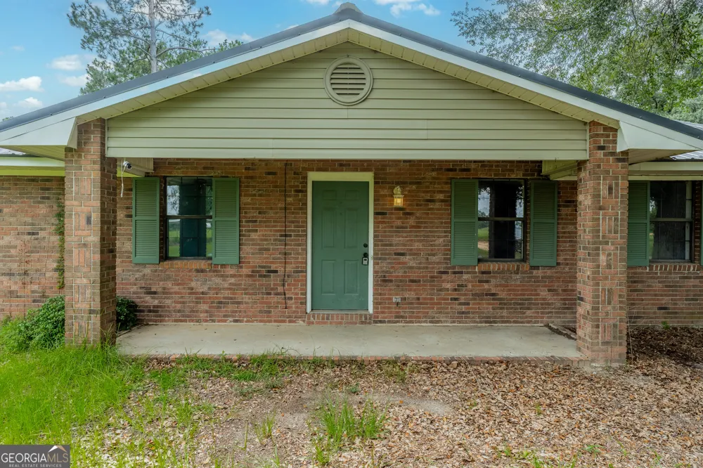 517 Ben Carver RD Douglas, GA 31535