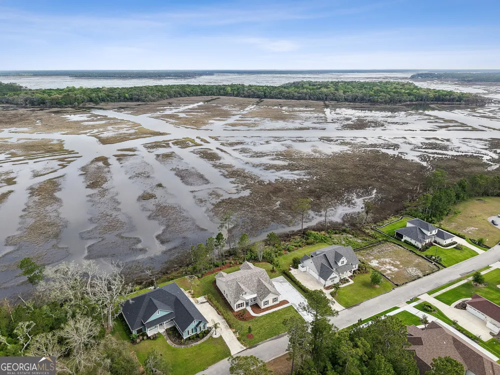 311 Bateau DR St. Marys, GA 31558