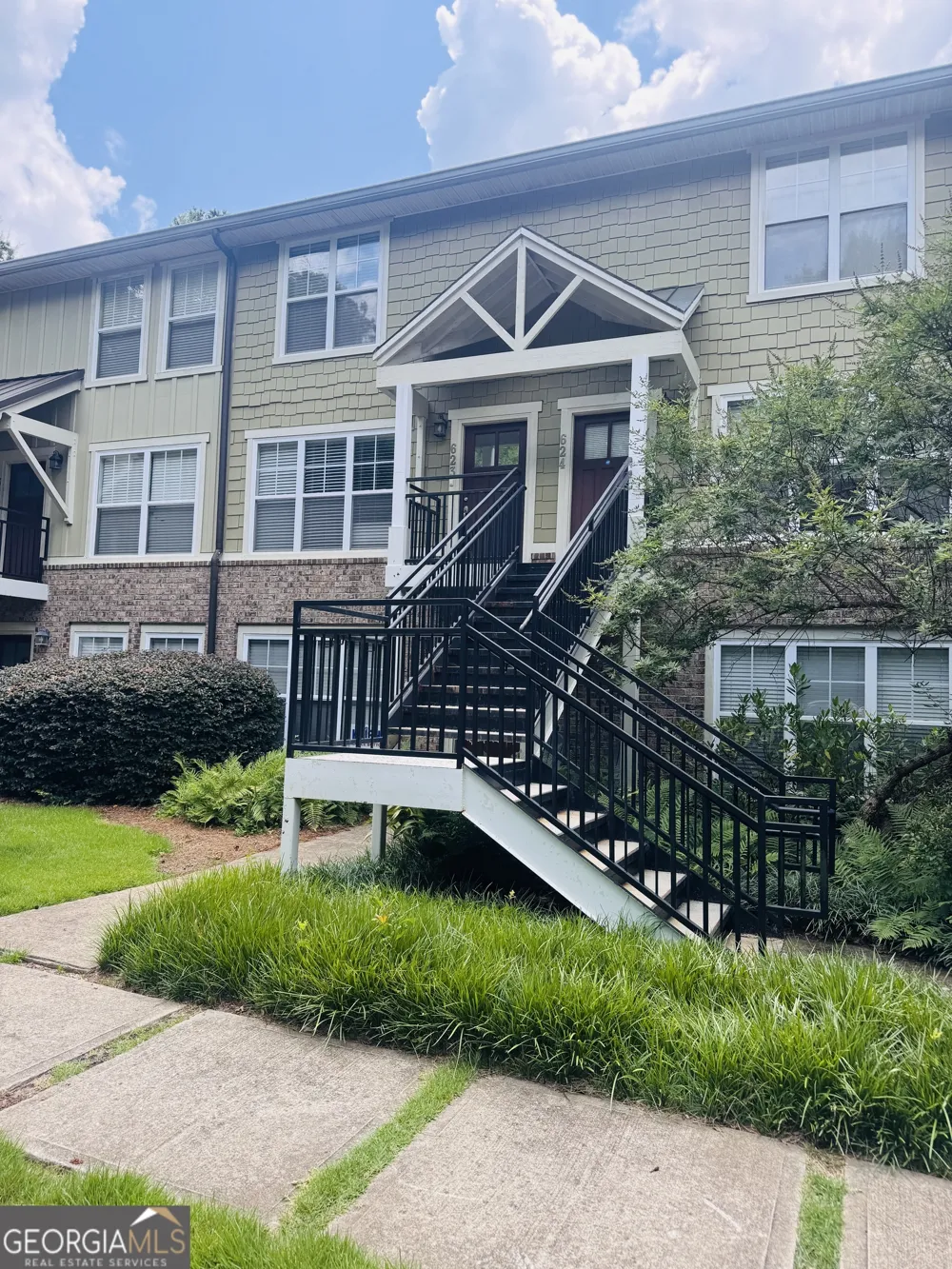 490 Barnett Shoals RD Athens, GA 30605