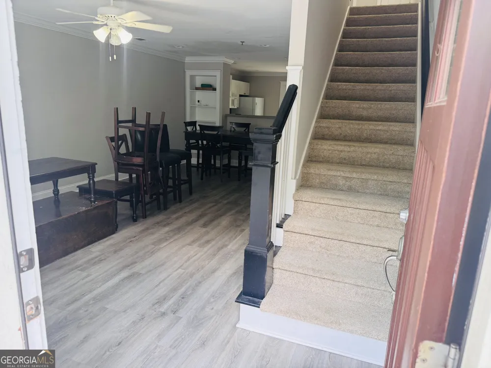 490 Barnett Shoals RD Athens, GA 30605