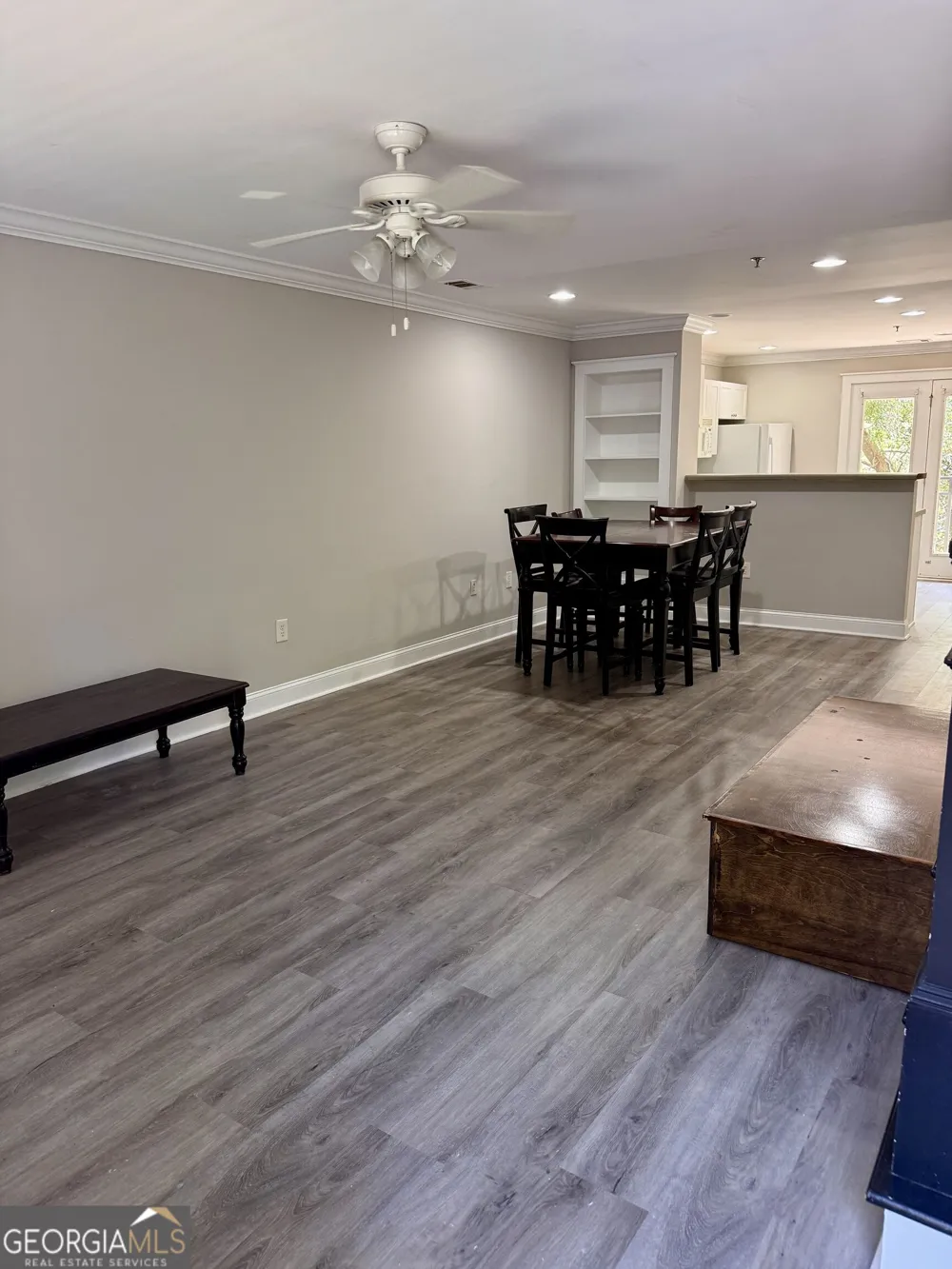490 Barnett Shoals RD Athens, GA 30605