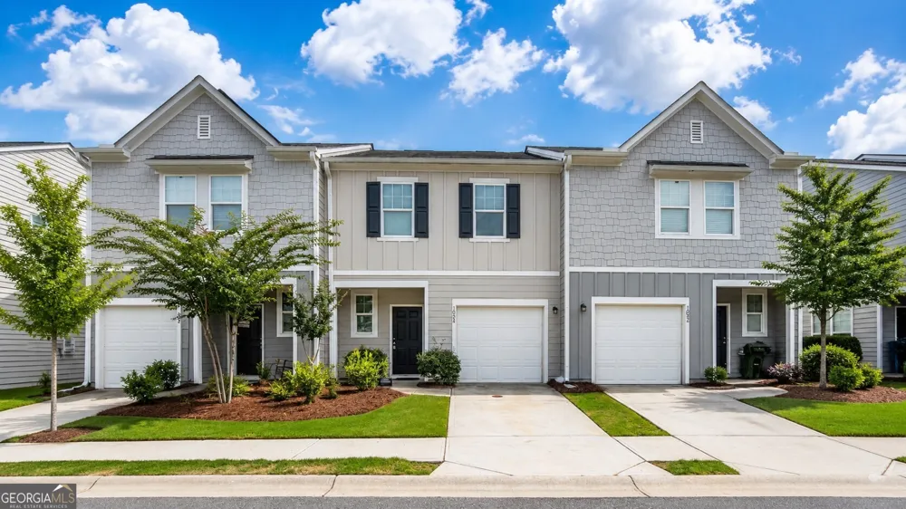 1054 Paddington DR Cartersville, GA 30120