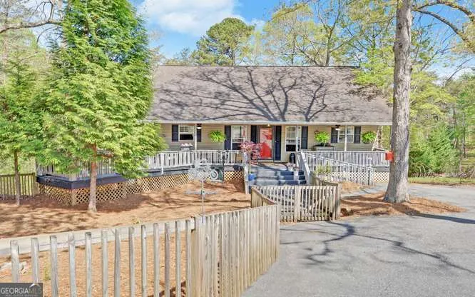 95 Windjammer DR Hiawassee, GA 30546