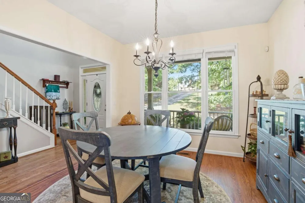 12 Laurel WAY NE White, GA 30184