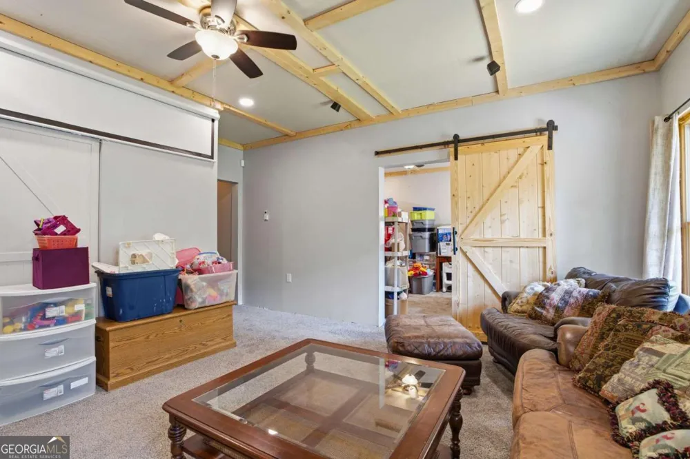 12 Laurel WAY NE White, GA 30184