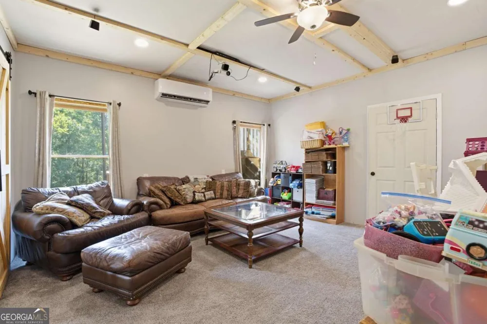 12 Laurel WAY NE White, GA 30184