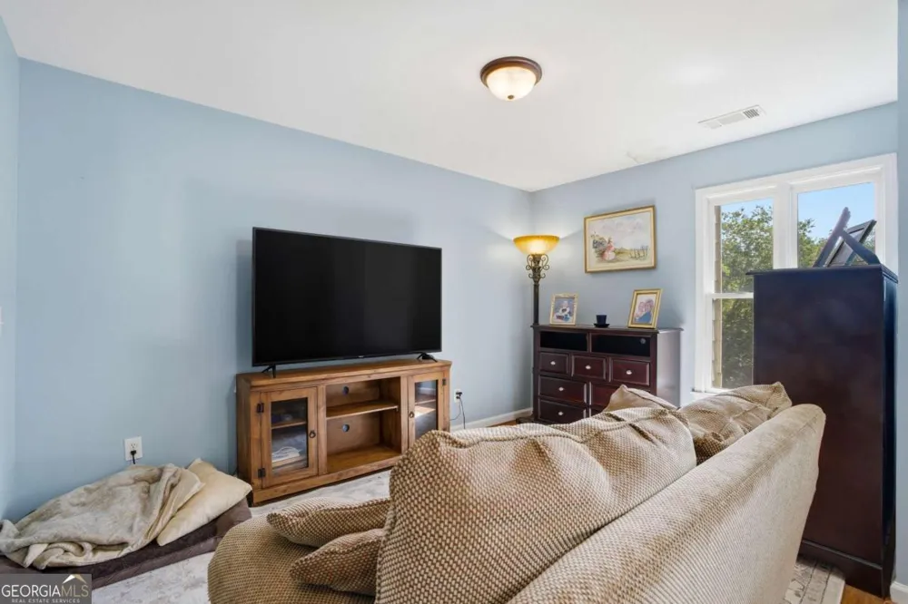 12 Laurel WAY NE White, GA 30184