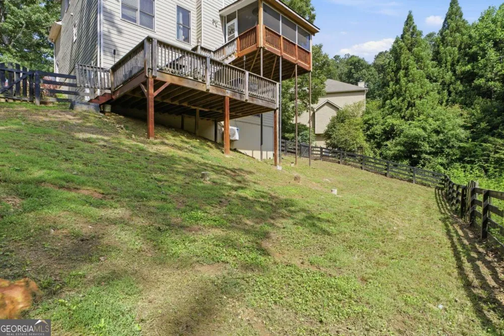 12 Laurel WAY NE White, GA 30184