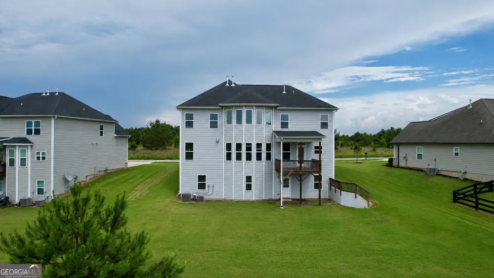 1091 Clubhouse DR Madison, GA 30650