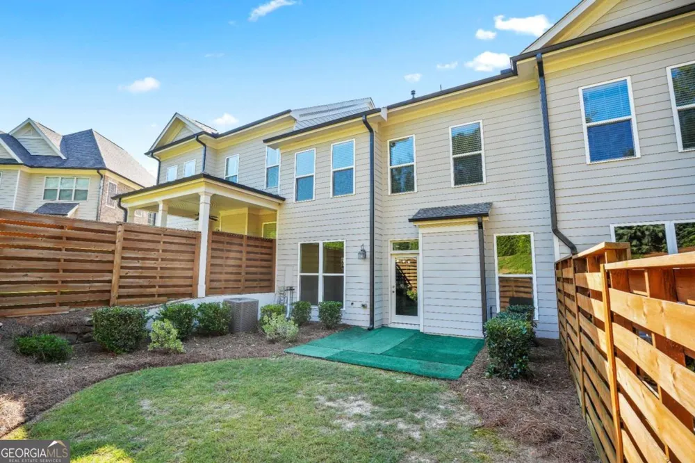 1011 Towneship WAY Roswell, GA 30075
