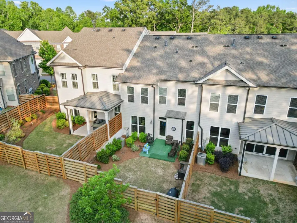 1011 Towneship WAY Roswell, GA 30075