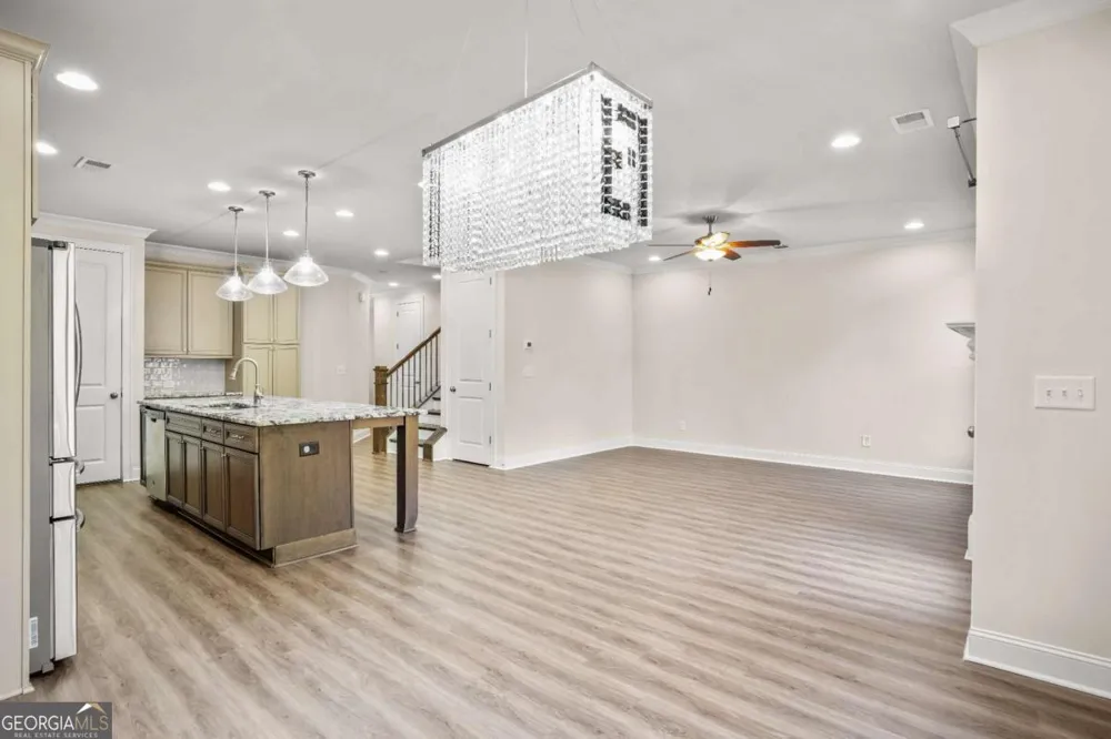 1011 Towneship WAY Roswell, GA 30075