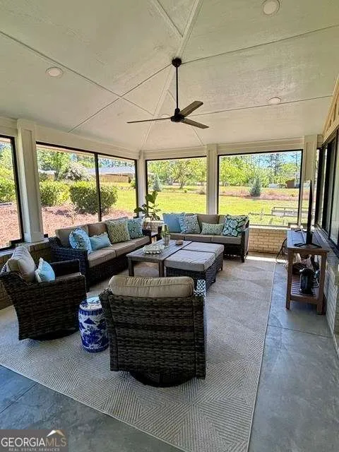 300 Lewis DR Vidalia, GA 30474