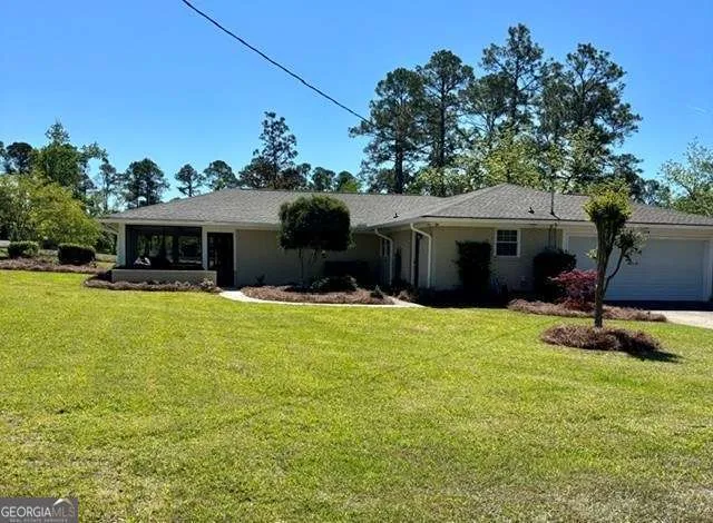 300 Lewis DR Vidalia, GA 30474