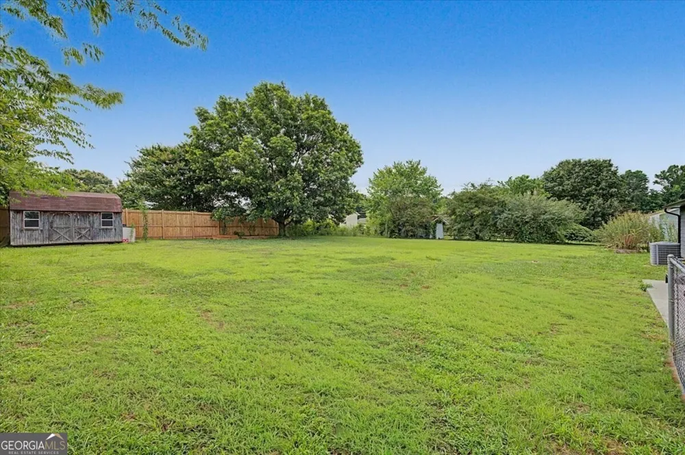 290 Erwin Hill RD SE Calhoun, GA 30701
