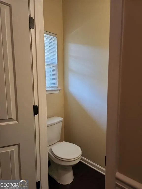 628 Oakside PL Acworth, GA 30102