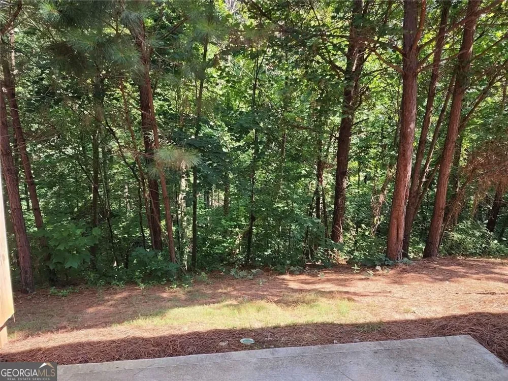 628 Oakside PL Acworth, GA 30102