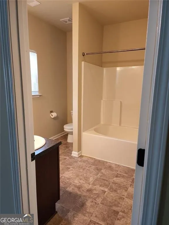 628 Oakside PL Acworth, GA 30102