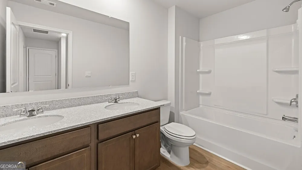 4203 Merlin PASS Gainesville, GA 30506
