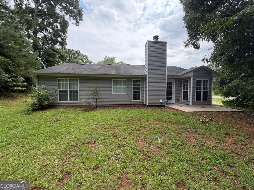 211 Ravenwood CT Bethlehem, GA 30620