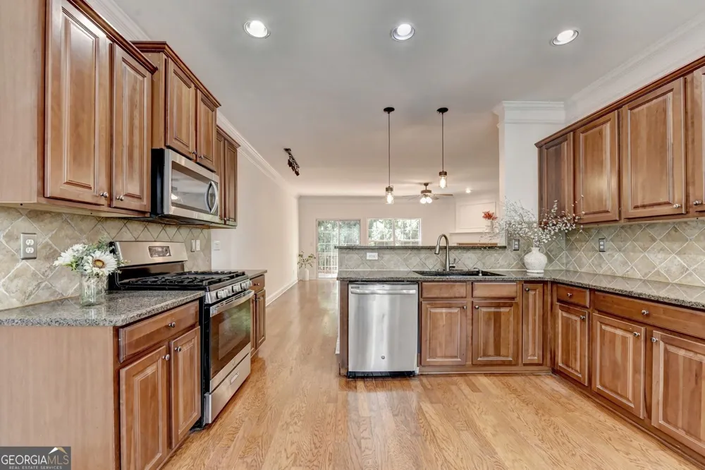 5276 Wellsley BND Johns Creek, GA 30005