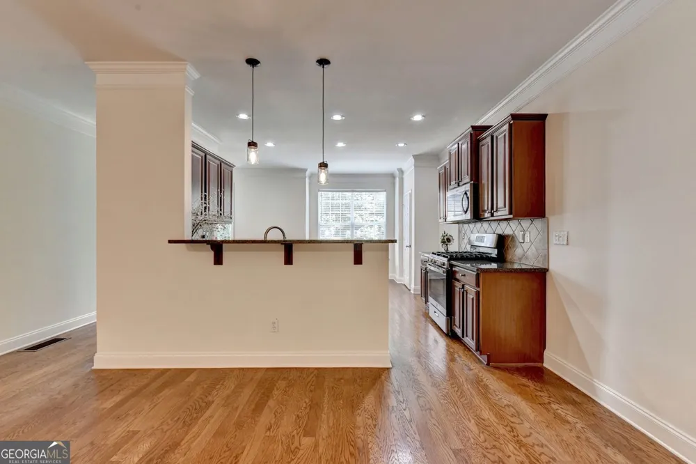 5276 Wellsley BND Johns Creek, GA 30005