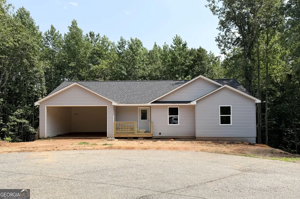 569 Day Star LN Mount Airy, GA 30563