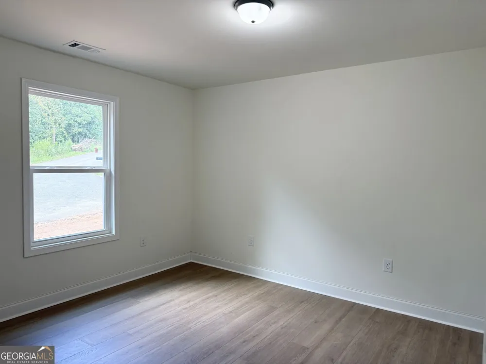 569 Day Star LN Mount Airy, GA 30563