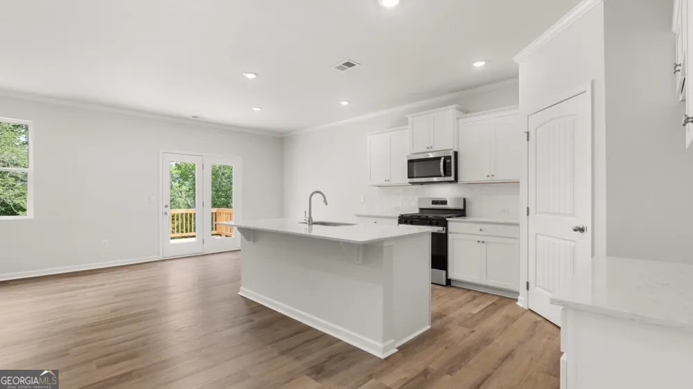 1391 Lincoln LN Braselton, GA 30517